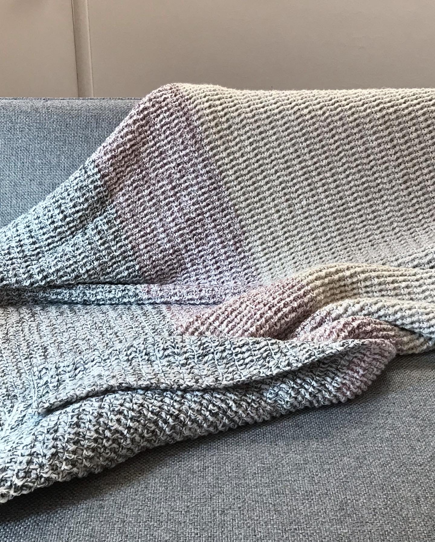 Ribbing blanket